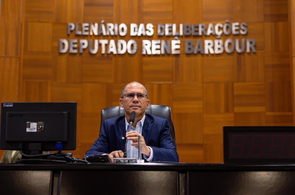 Fabinho Tardin ultrapassa marca de 60 leis aprovadas na Assembleia Legislativa